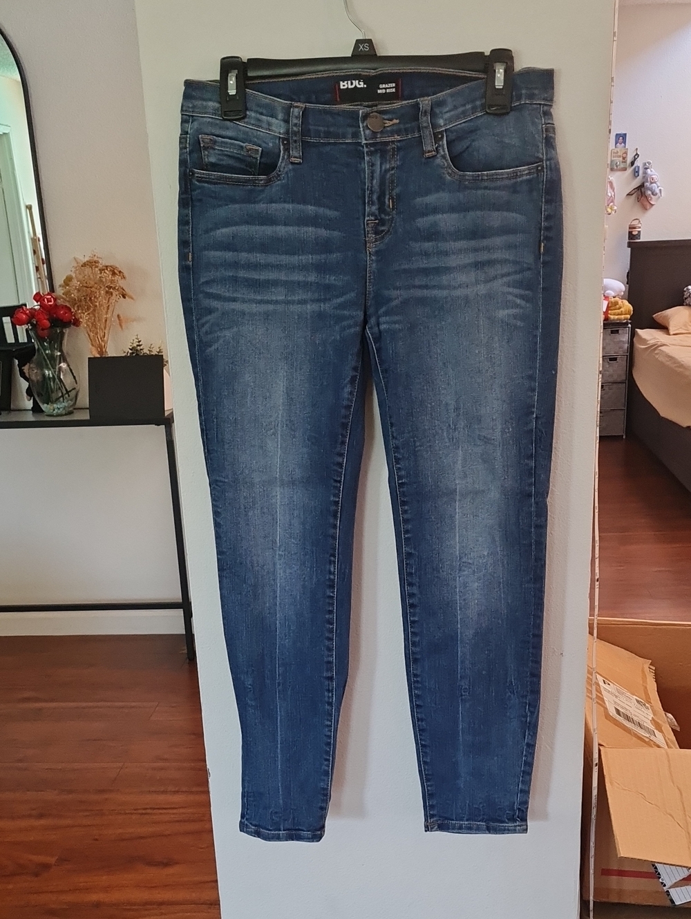 BDG Dark Medium Grazer Mid Rise Jeans